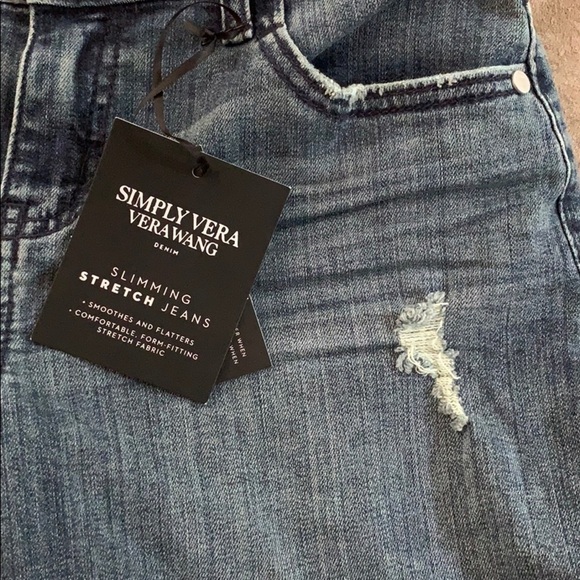 Simply Vera jean shorts, wear cuffed or down - Picture 3 of 8
